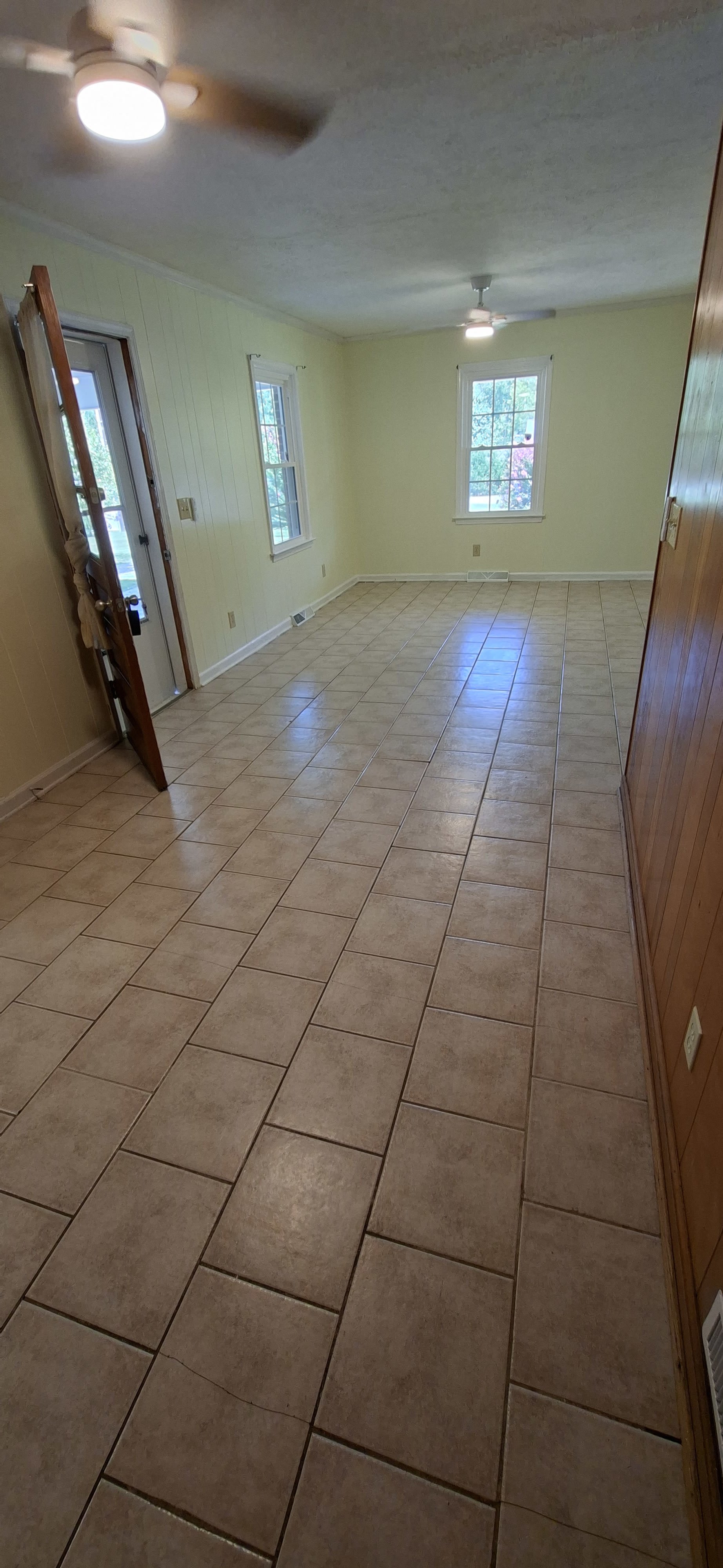 102 Fairfield Dr – photo 4