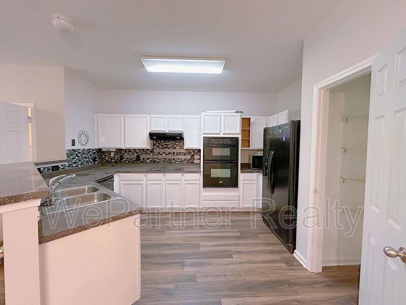 3459 Dianthus Ln – photo 5