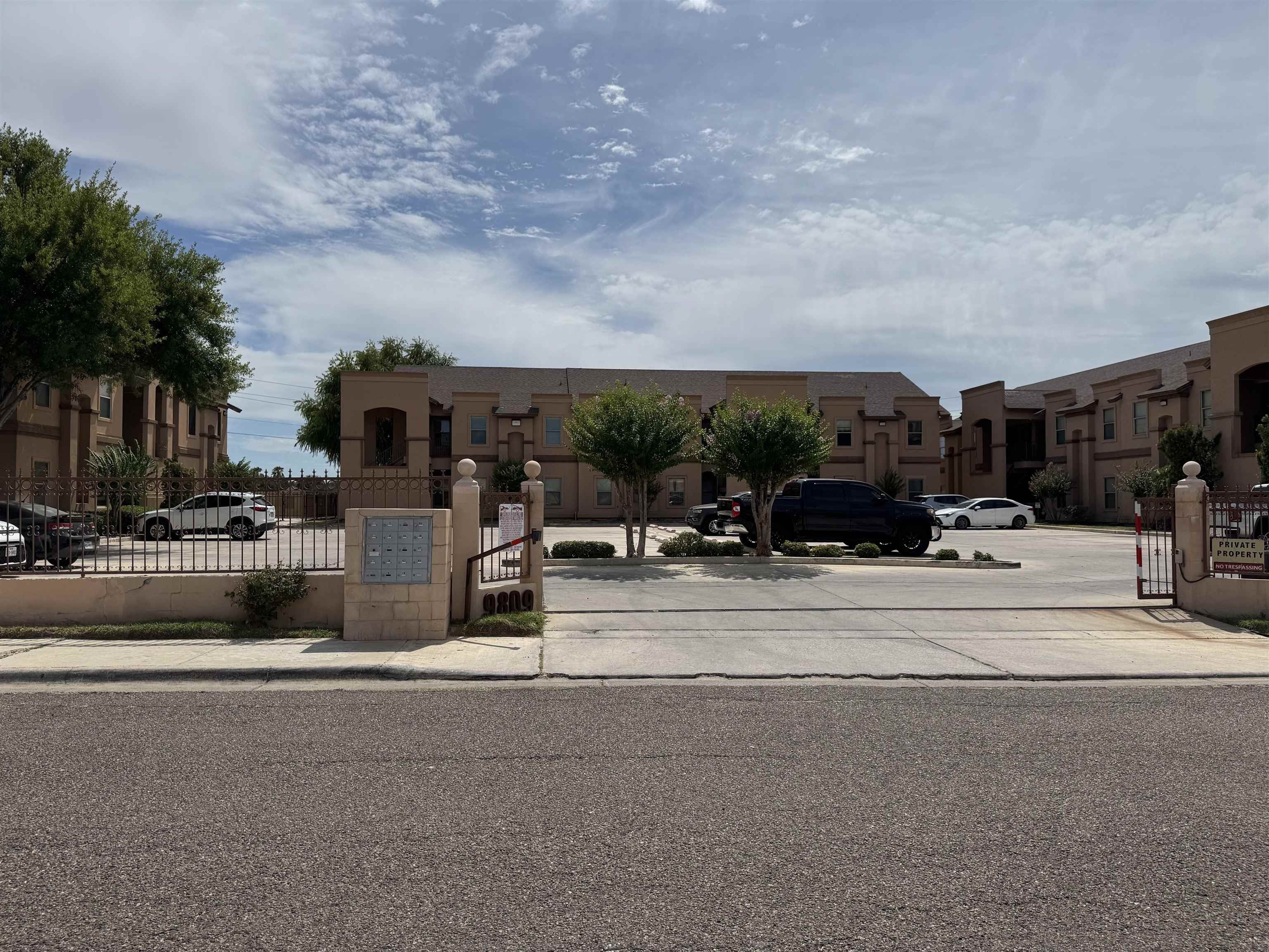 9809 Sterling St. – photo 1