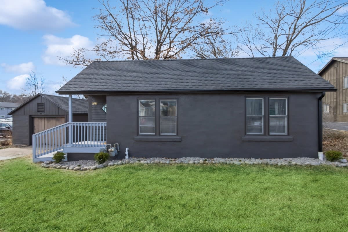 5938 Barton Drive – photo 3