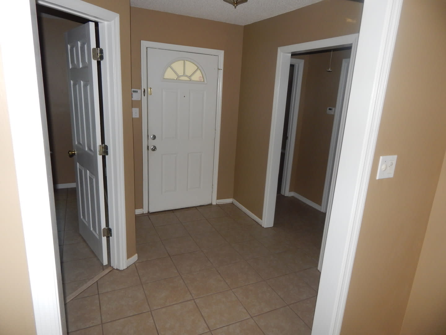 3 Bedroom Home in the Hamilton Point Subdivision – photo 4