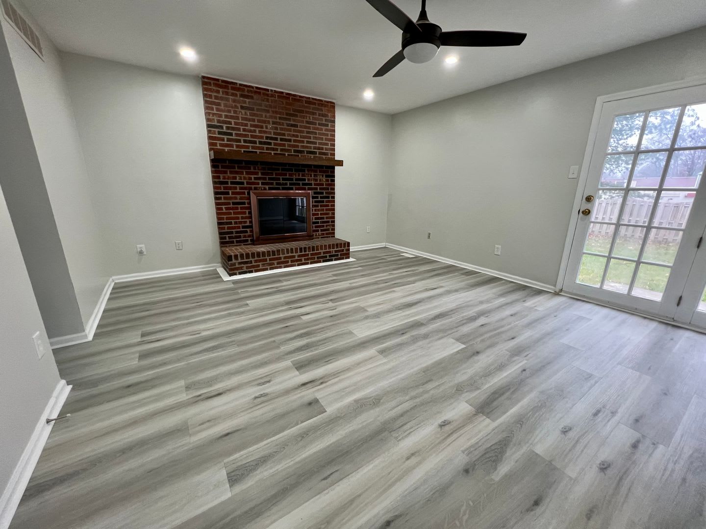 Beautiful 4-Bedroom Single Family Home in Bensalem! Available mid-August! – photo 3