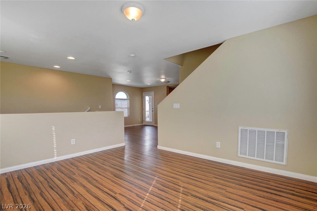 10254 Ladybug Bend Street – photo 5
