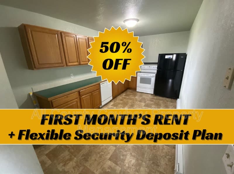 1557 Jefferson St – photo 1