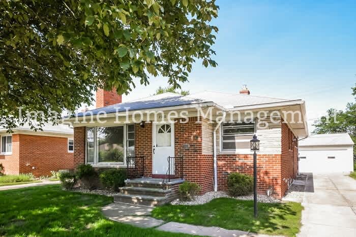2900 Dale Avenue – photo 3