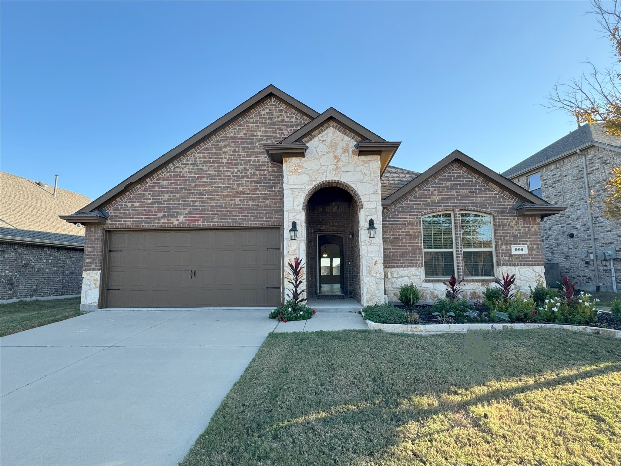 905 Berry Street – photo 1