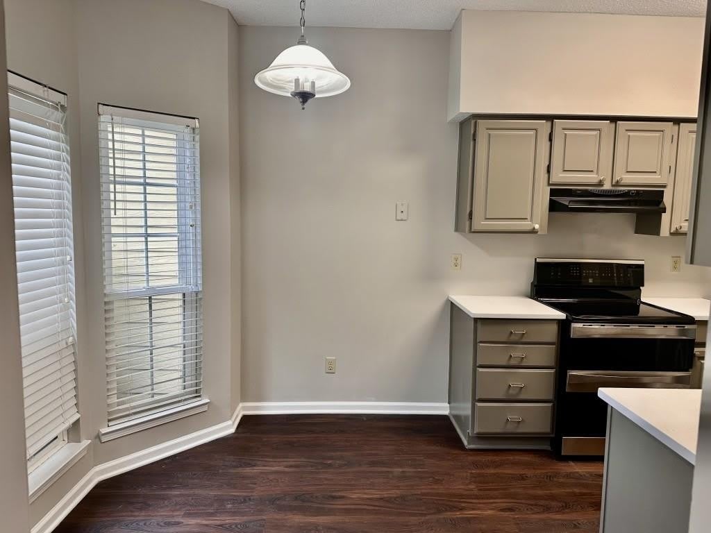 2290 Fairways Court – photo 2