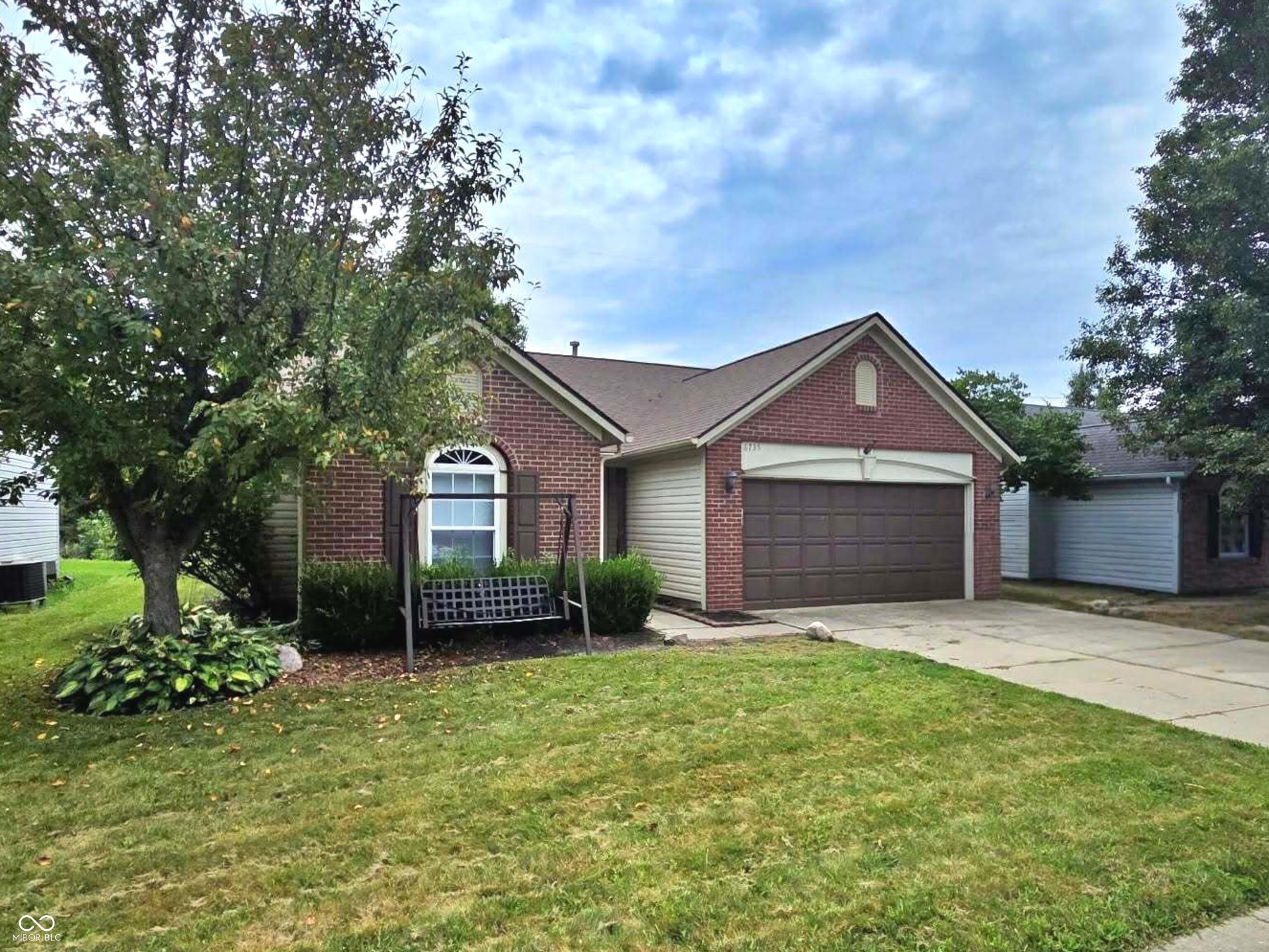 6735 Lexington Circle – photo 2