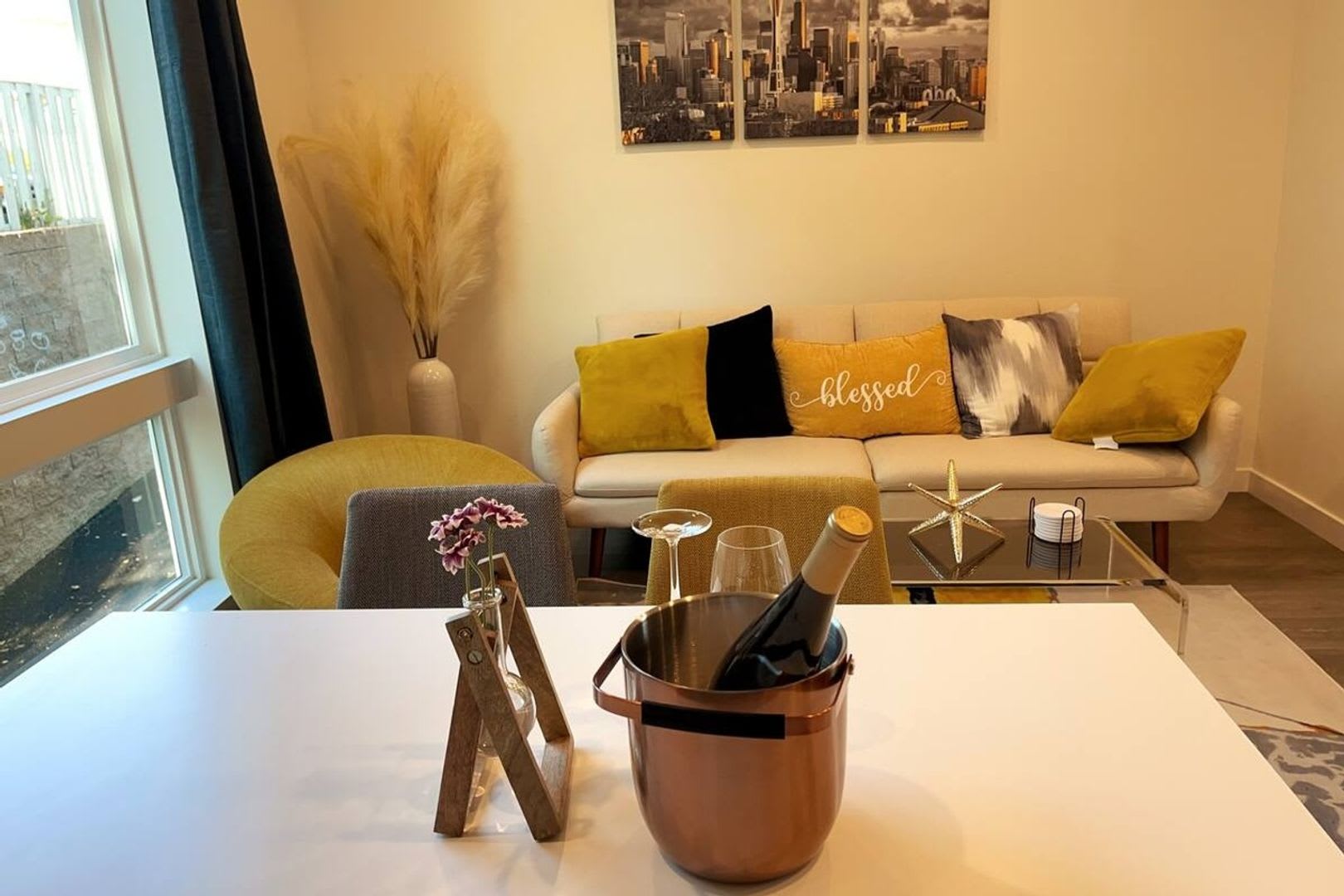 Charming 3BR Townhome in Seattle – photo 5