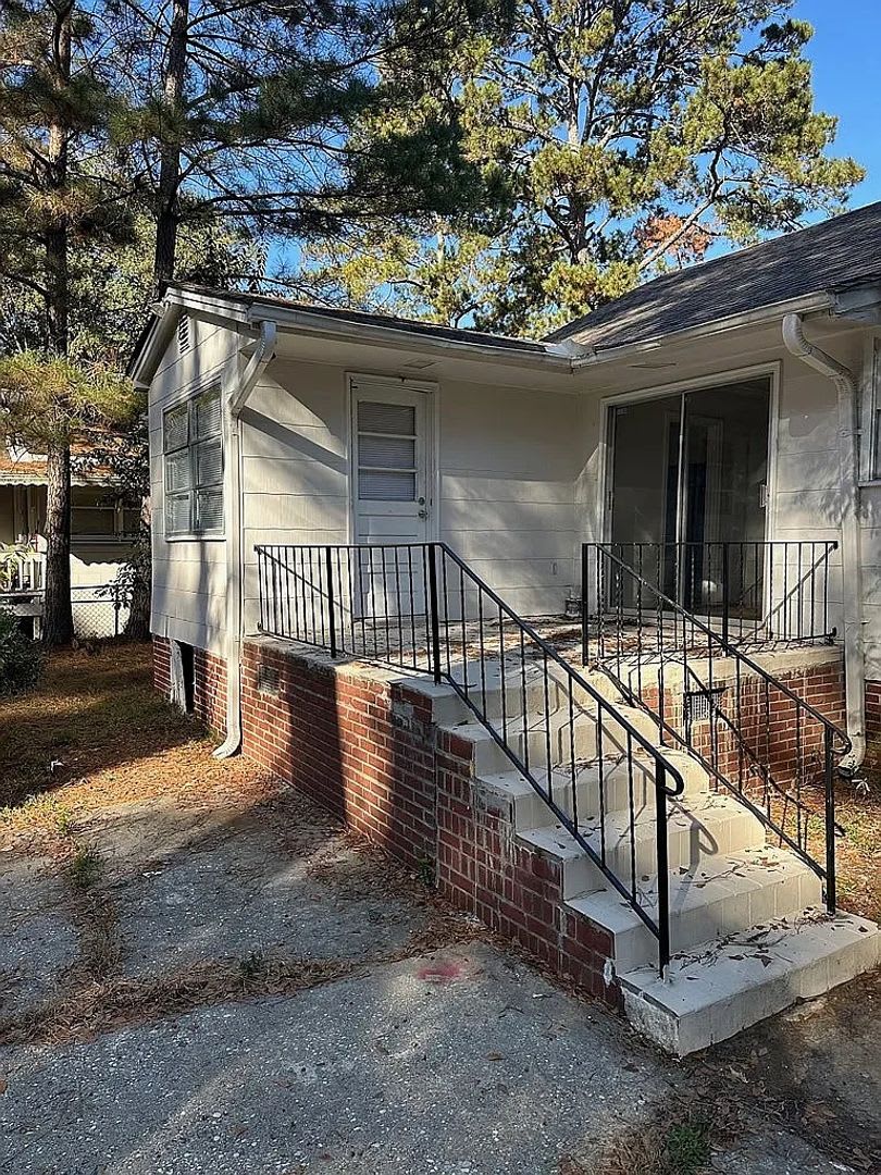2 Bedroom, 1 Bath Home for Rent – photo 4