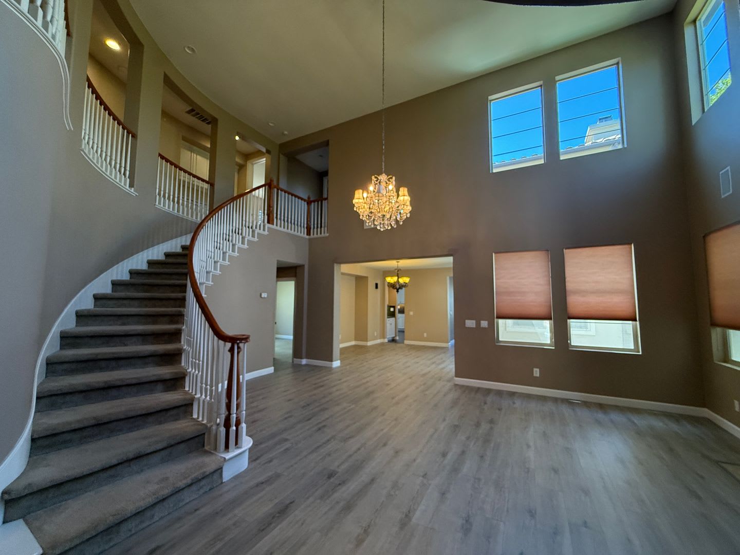 San Marcos 5Br Executive House 4 5 Baths Granite Kitchen 3 Car Private Fenced Yard Avail Now – photo 4