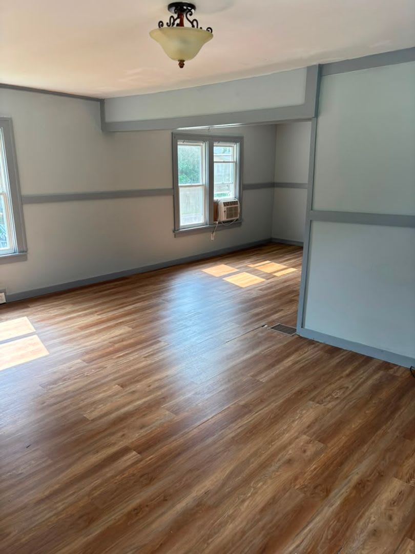 2100 Newton St Spacious 4 Bedroom 2 Bath Home In Goodyear Heights – photo 5