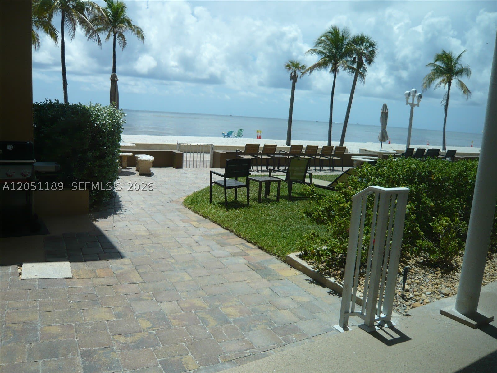 3300 N Surf Rd – photo 4
