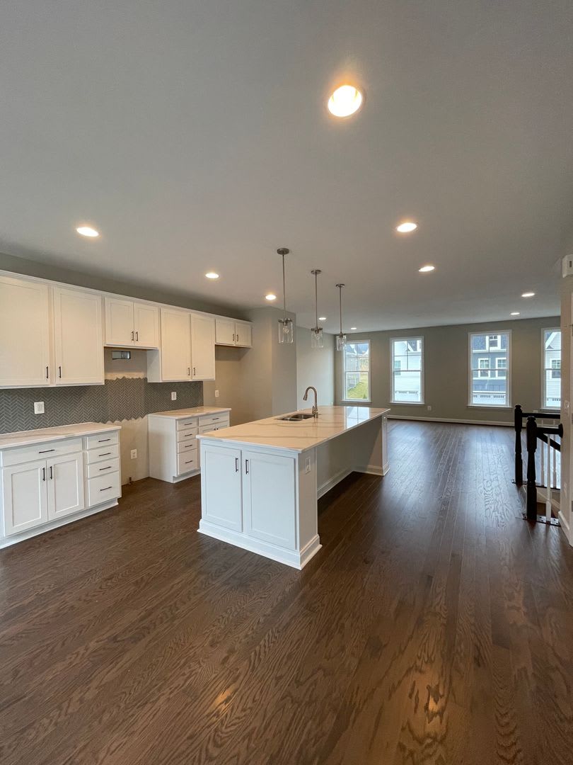 Townhouse for Rent in Preston Lake – photo 3