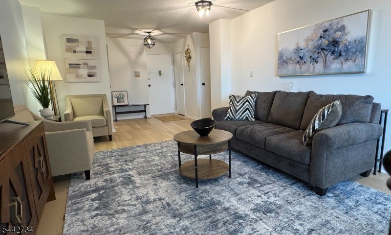 307 Prospect Ave – photo 5