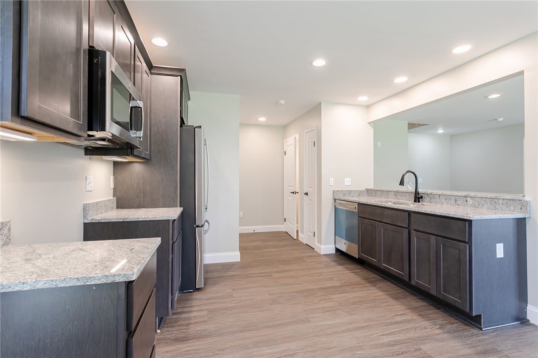 20 Cottage Street – photo 4
