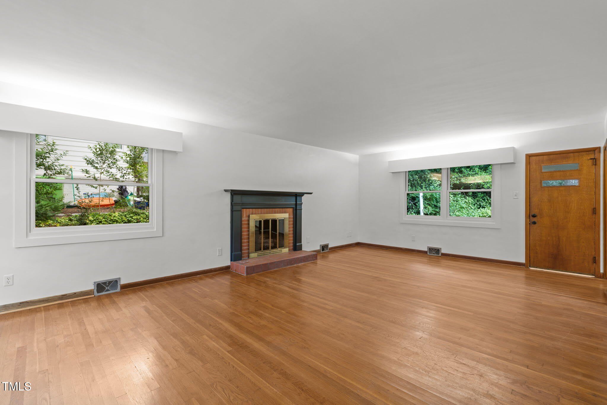 3026 Devonshire Drive – photo 4