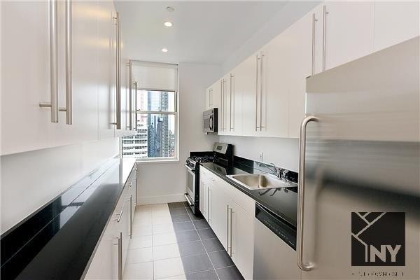 53 Park Place – photo 3