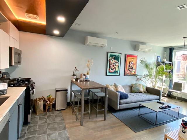 540 Driggs Avenue – photo 1