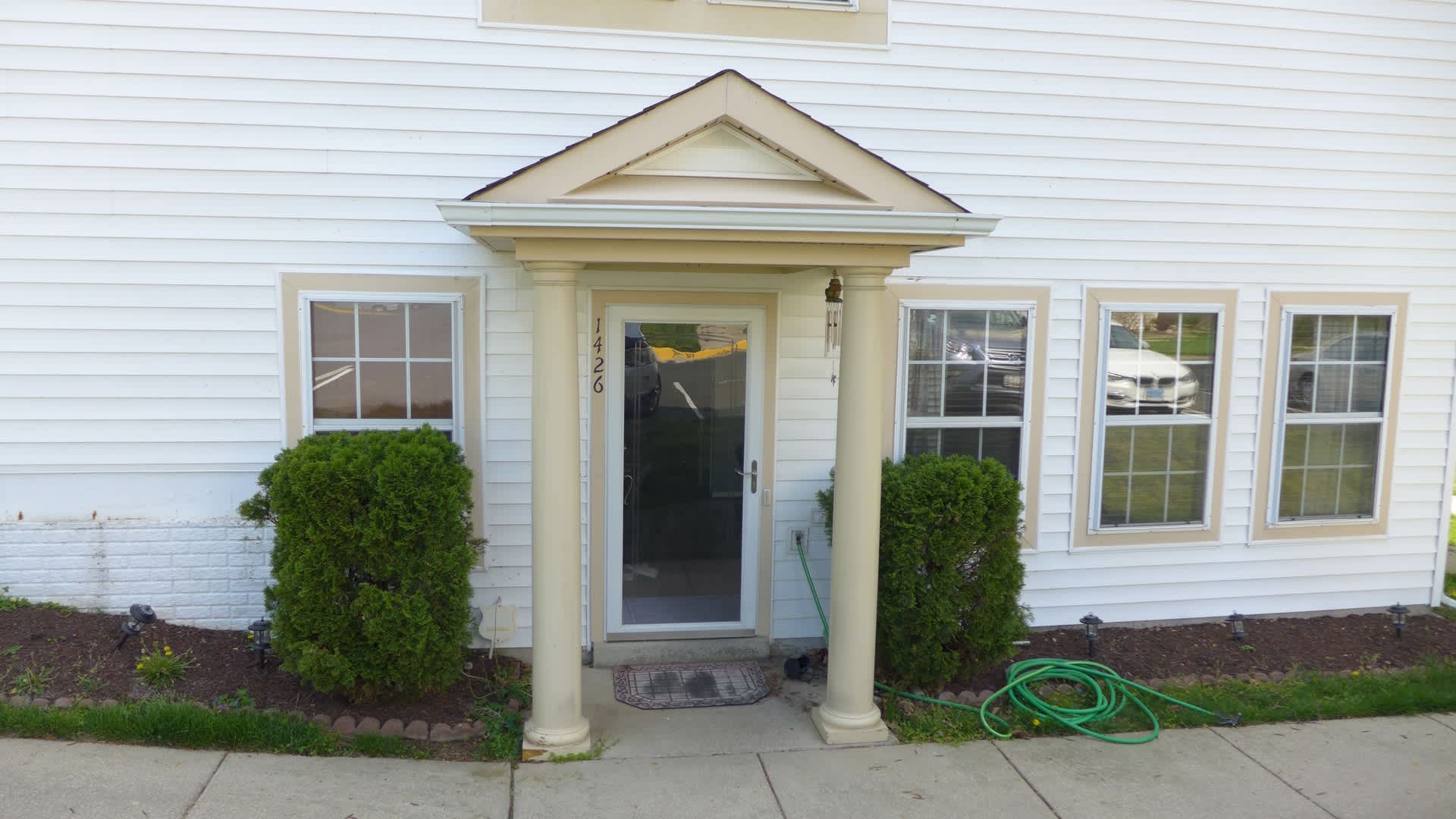 2 Bed/2 Bath Condo in Crofton for Rent! – photo 2