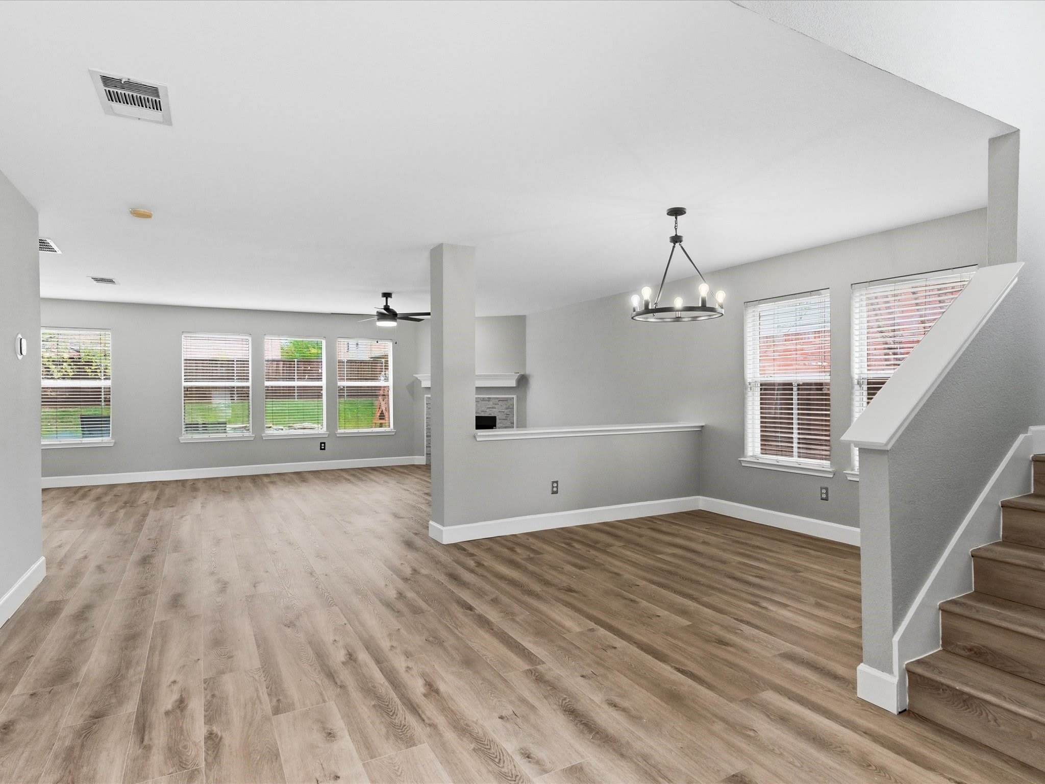 1316 Hunter Lane – photo 4