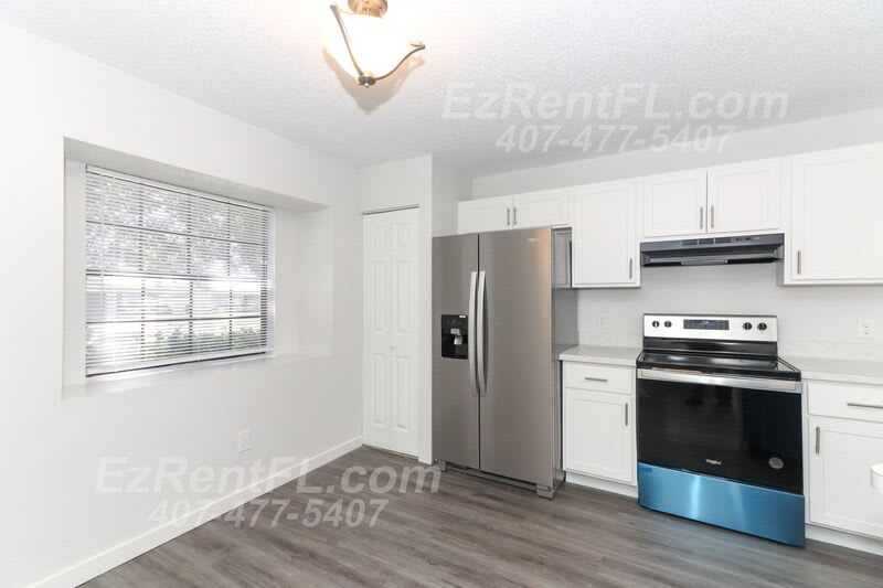 5249 Champagne Circle – photo 5