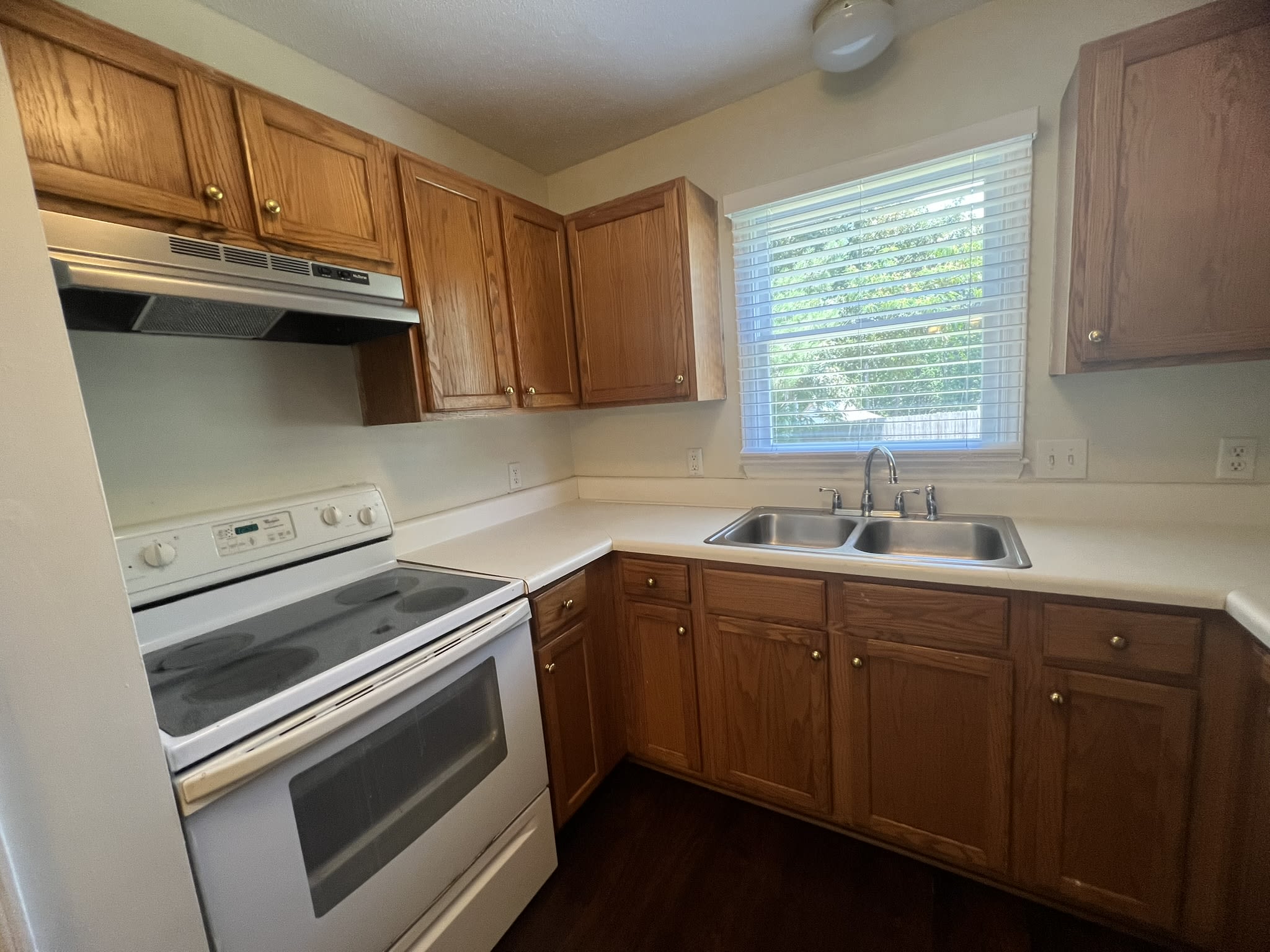 500 Chinaberry Ln – photo 5