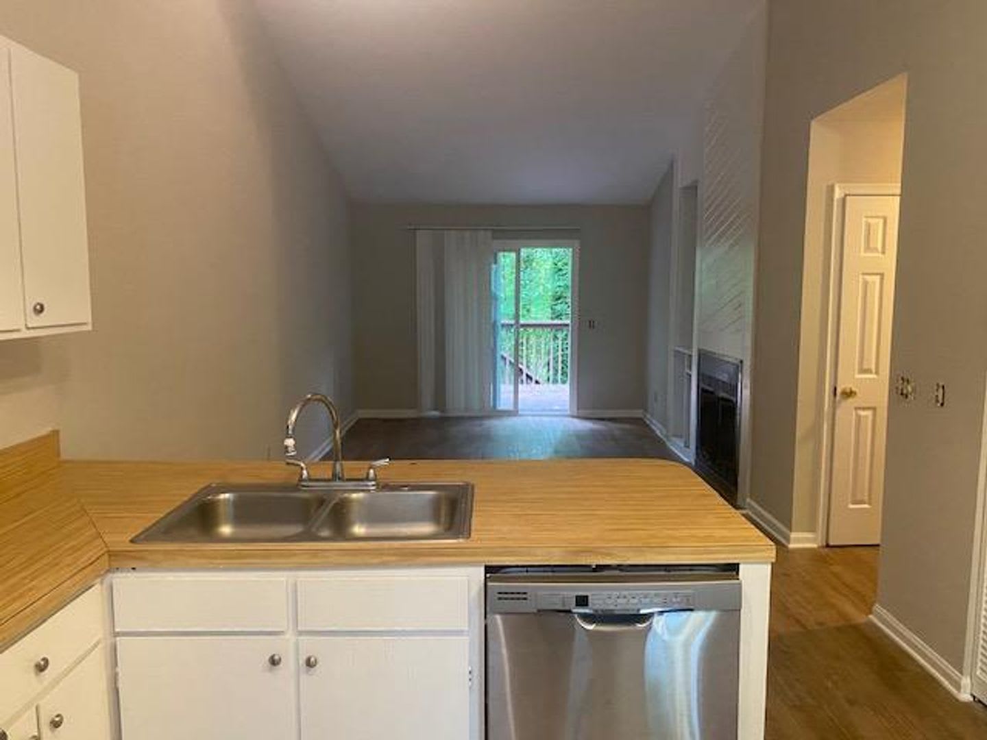 909-C West Chatham Street – photo 5