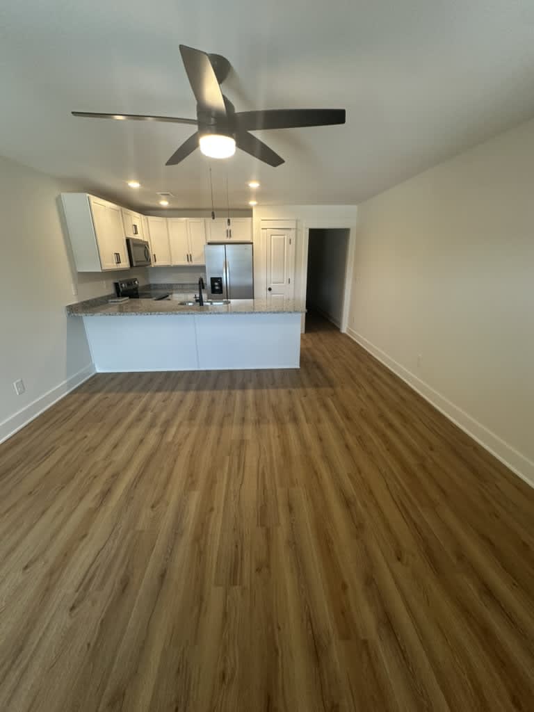 1301 North Church Street – photo 3