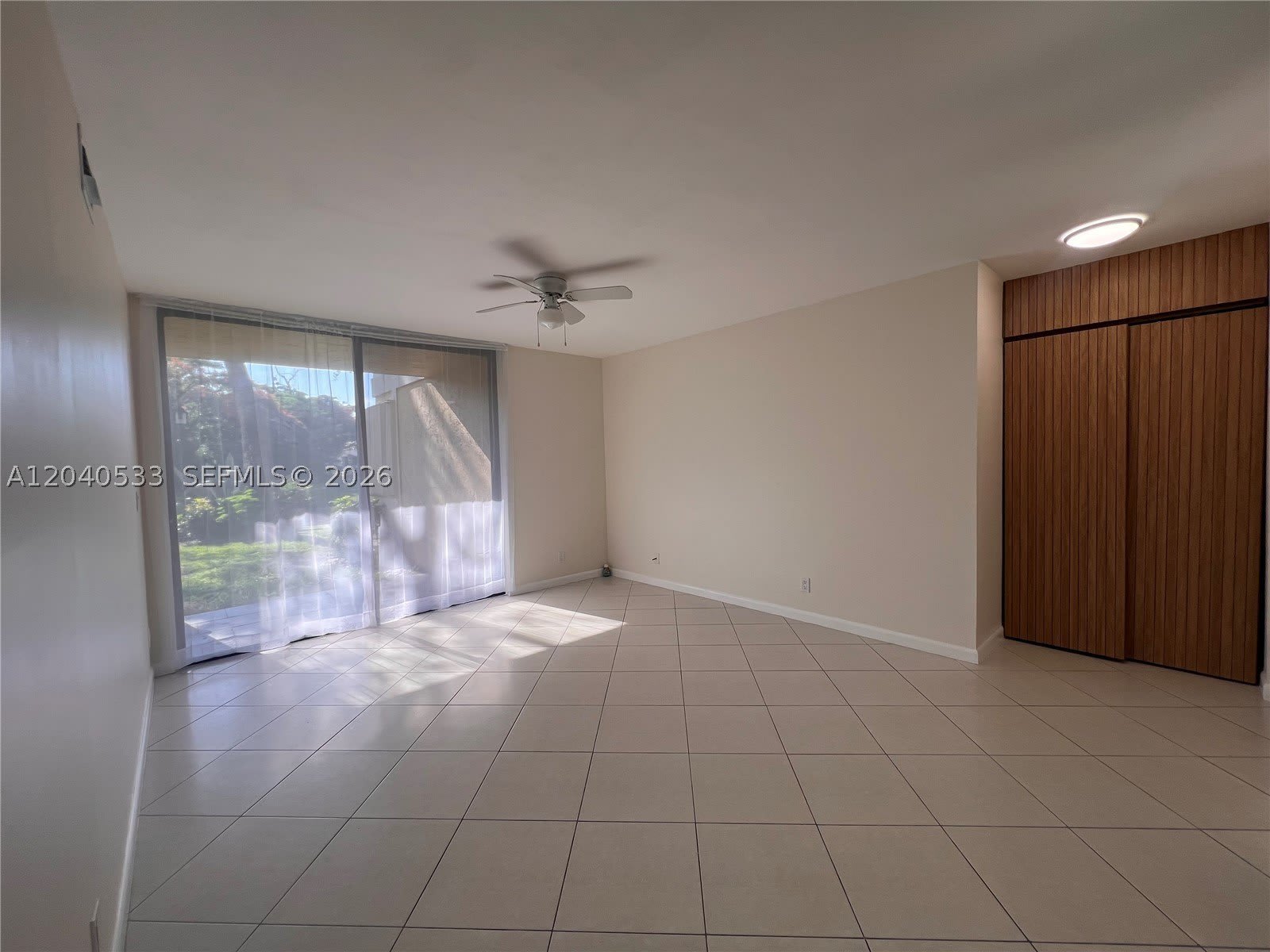 5661 Riverside Dr – photo 5