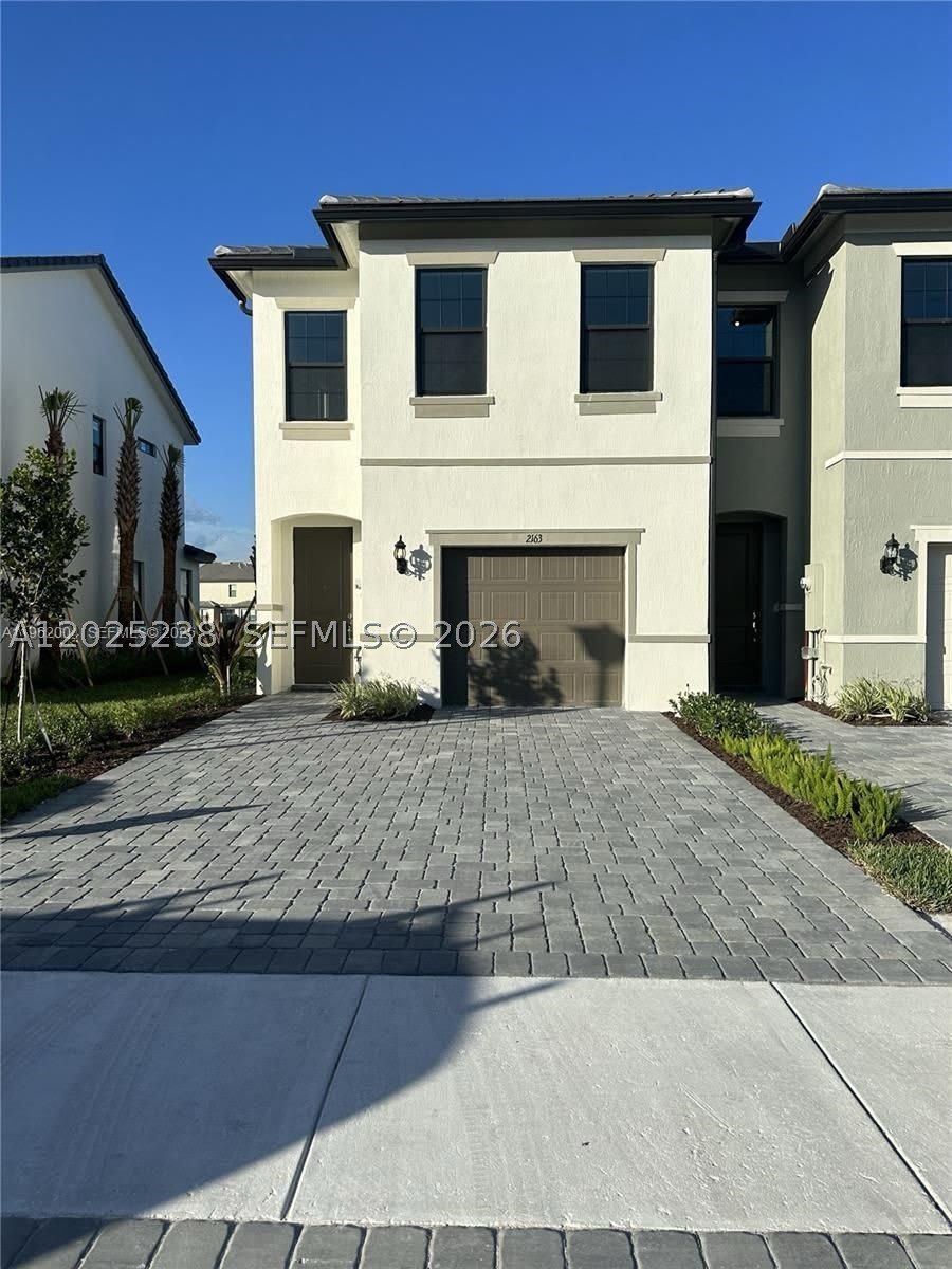 2163 Appleton Cir S – photo 1