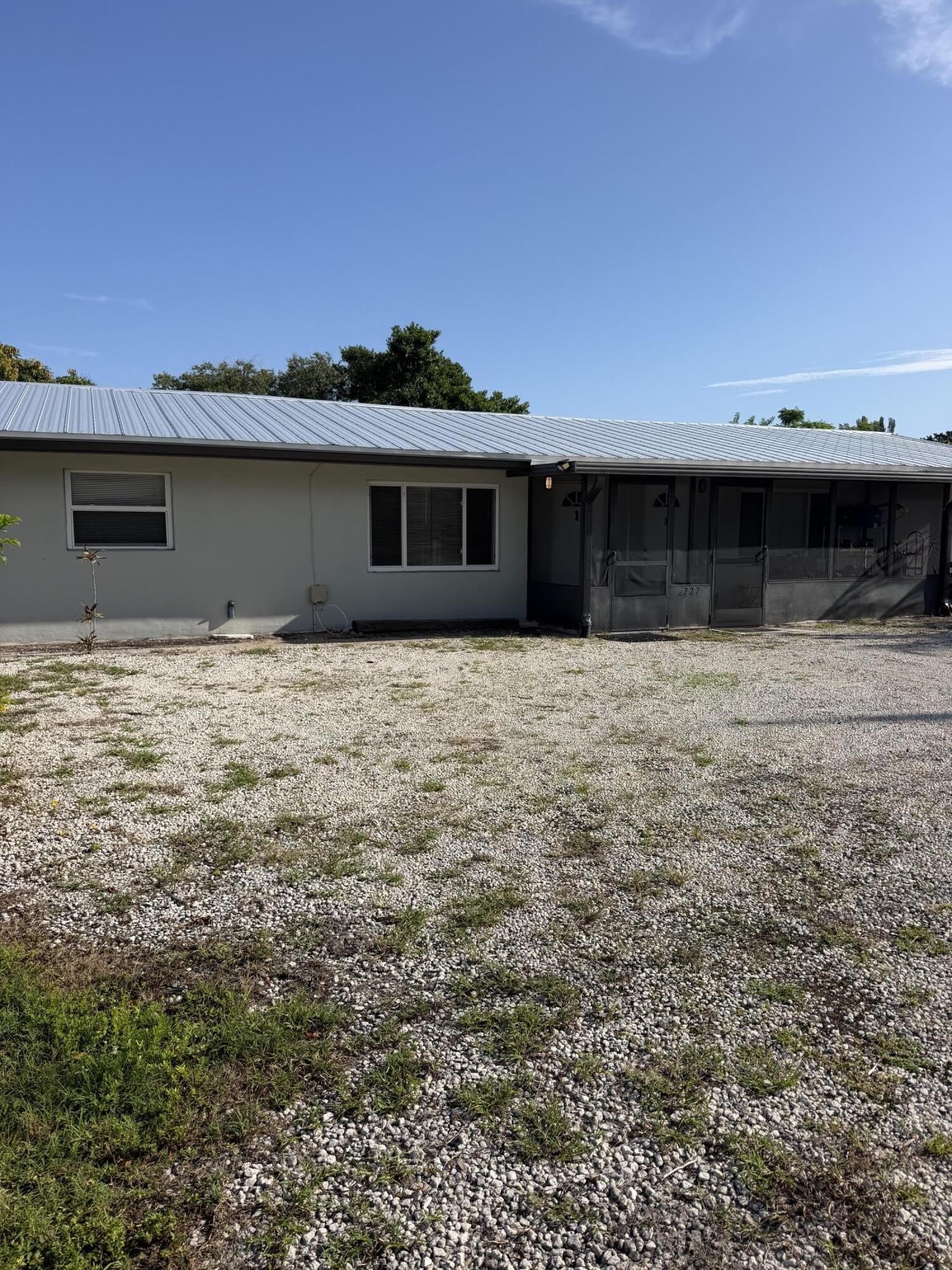 2727 SE Normand Street – photo 2
