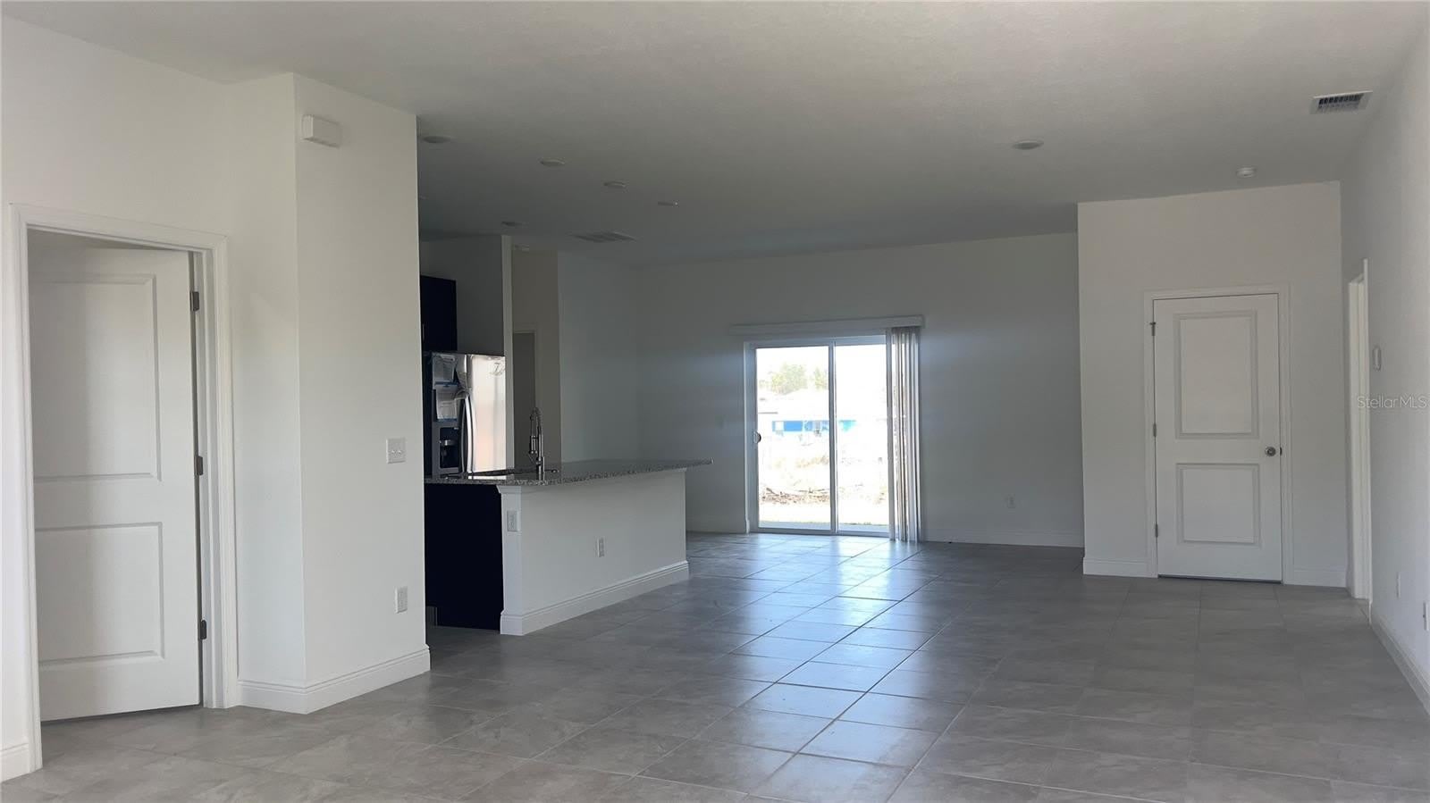 237 Cimarron Drive – photo 2