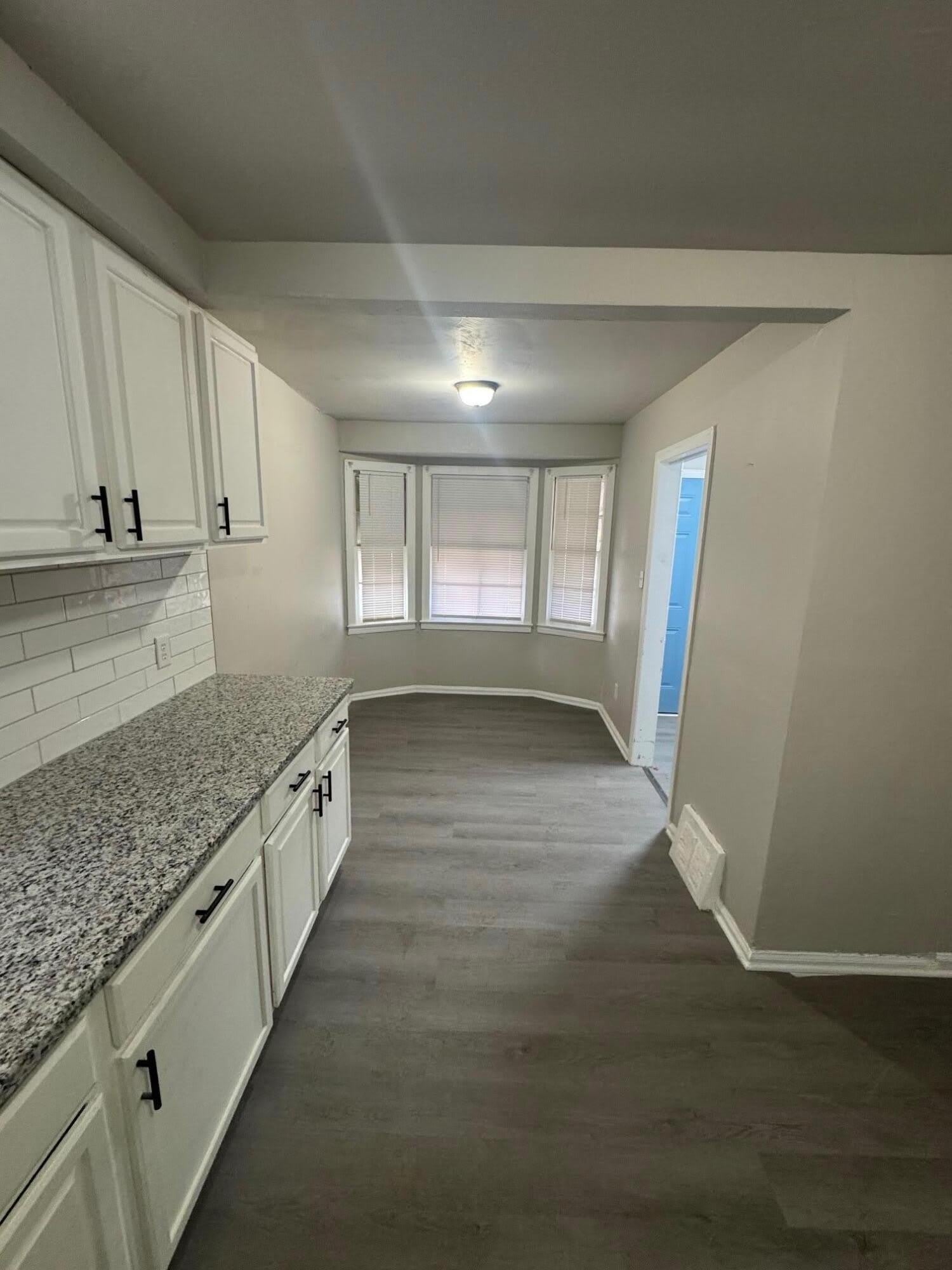 14854 Ohio Street – photo 4