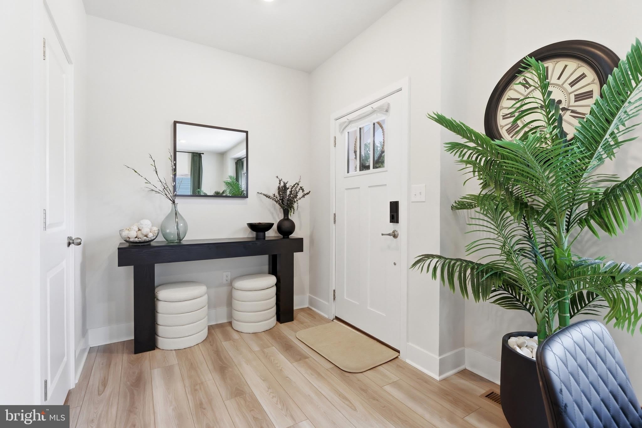6815 WINTERHILL LN – photo 5