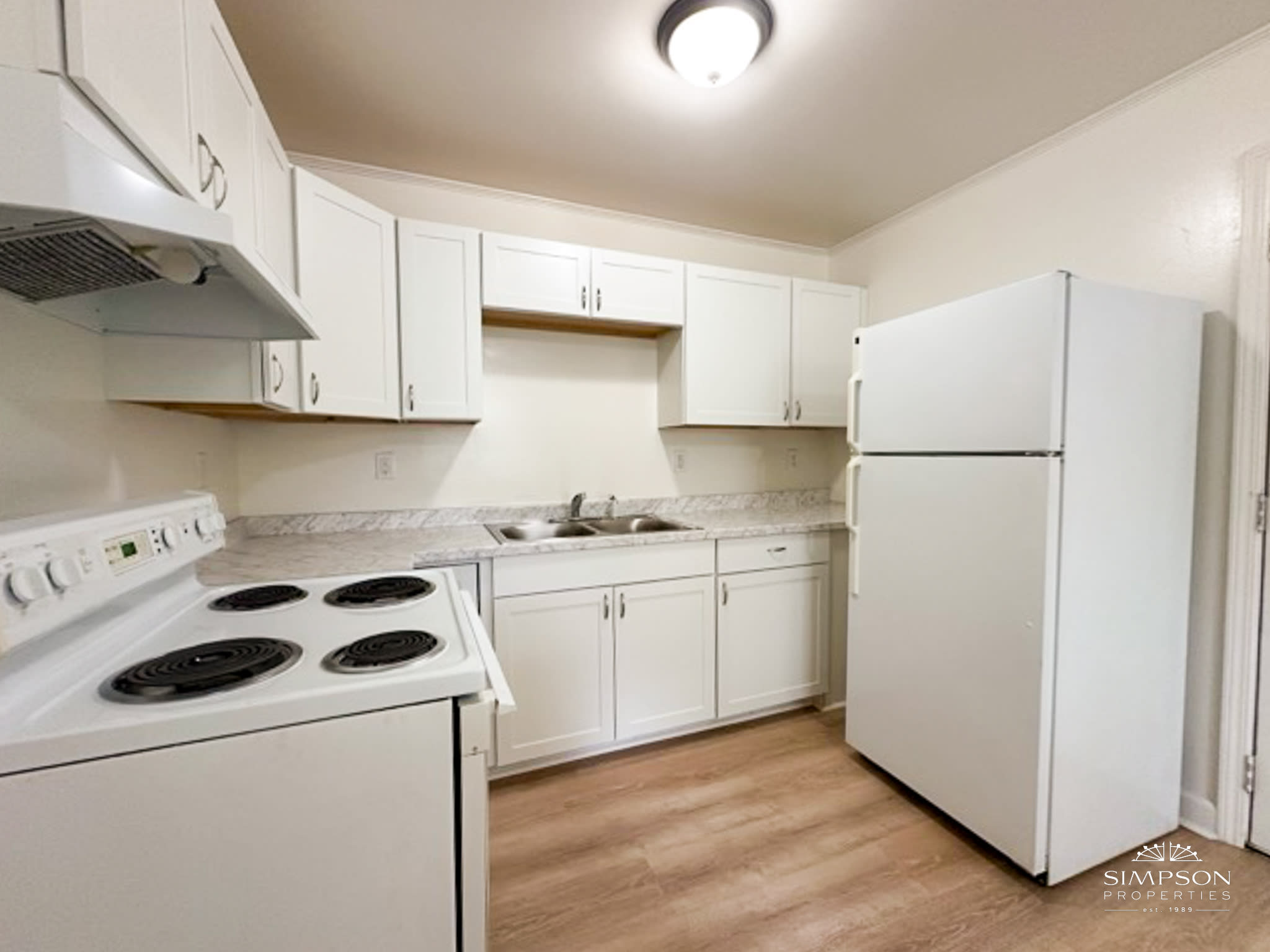 4210 Welling Ave – photo 4
