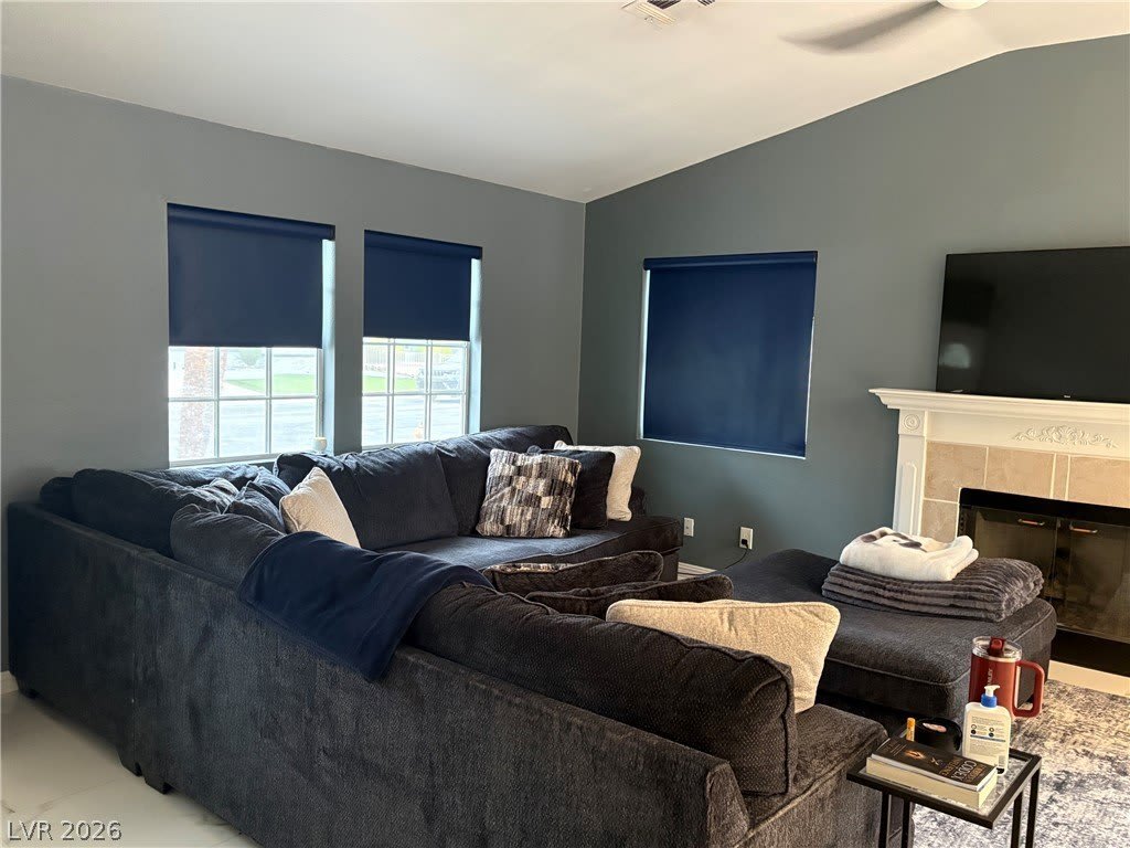 4402 Cassandra Drive – photo 3