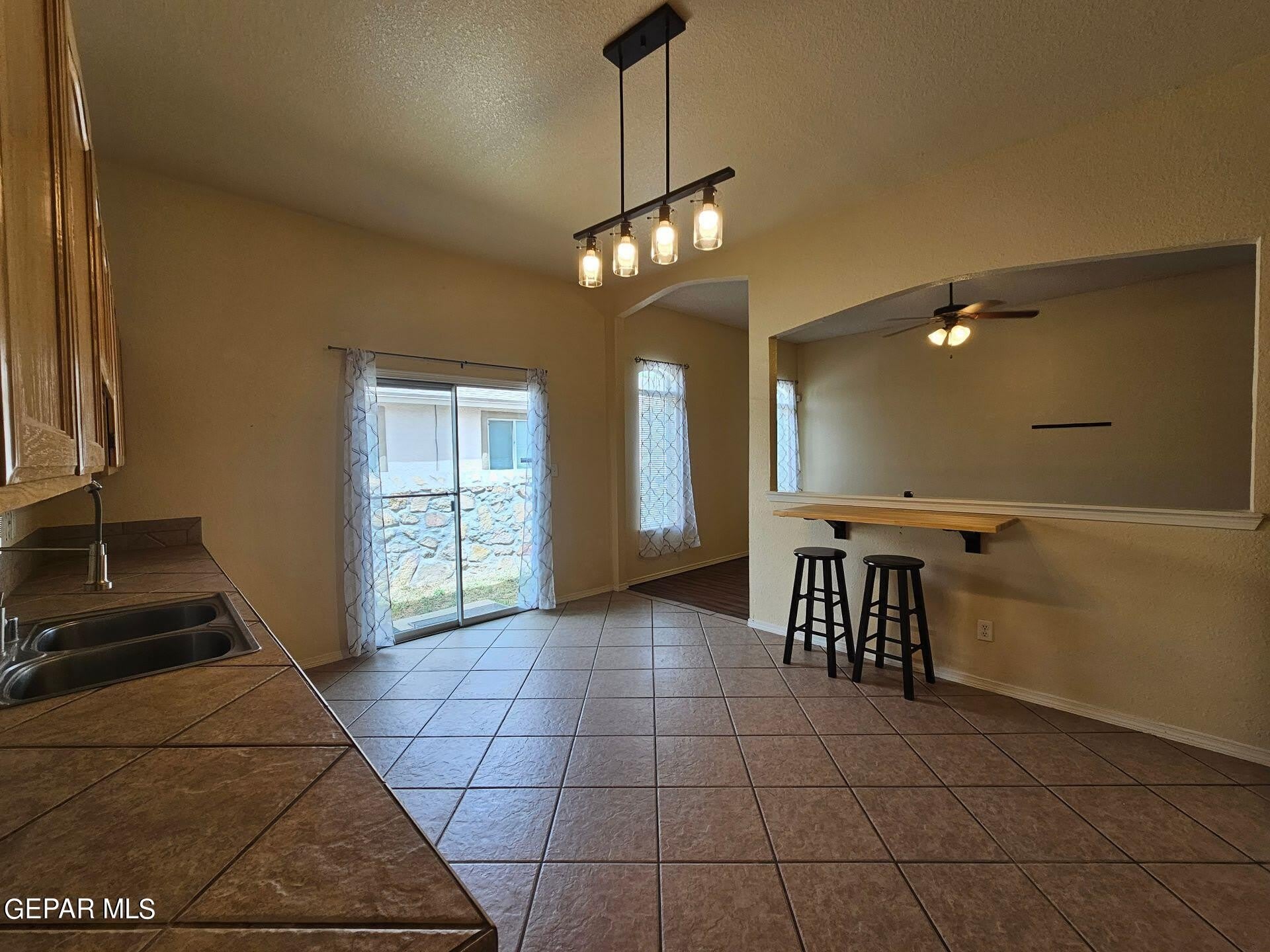 10909 NORTHVIEW Drive – photo 3