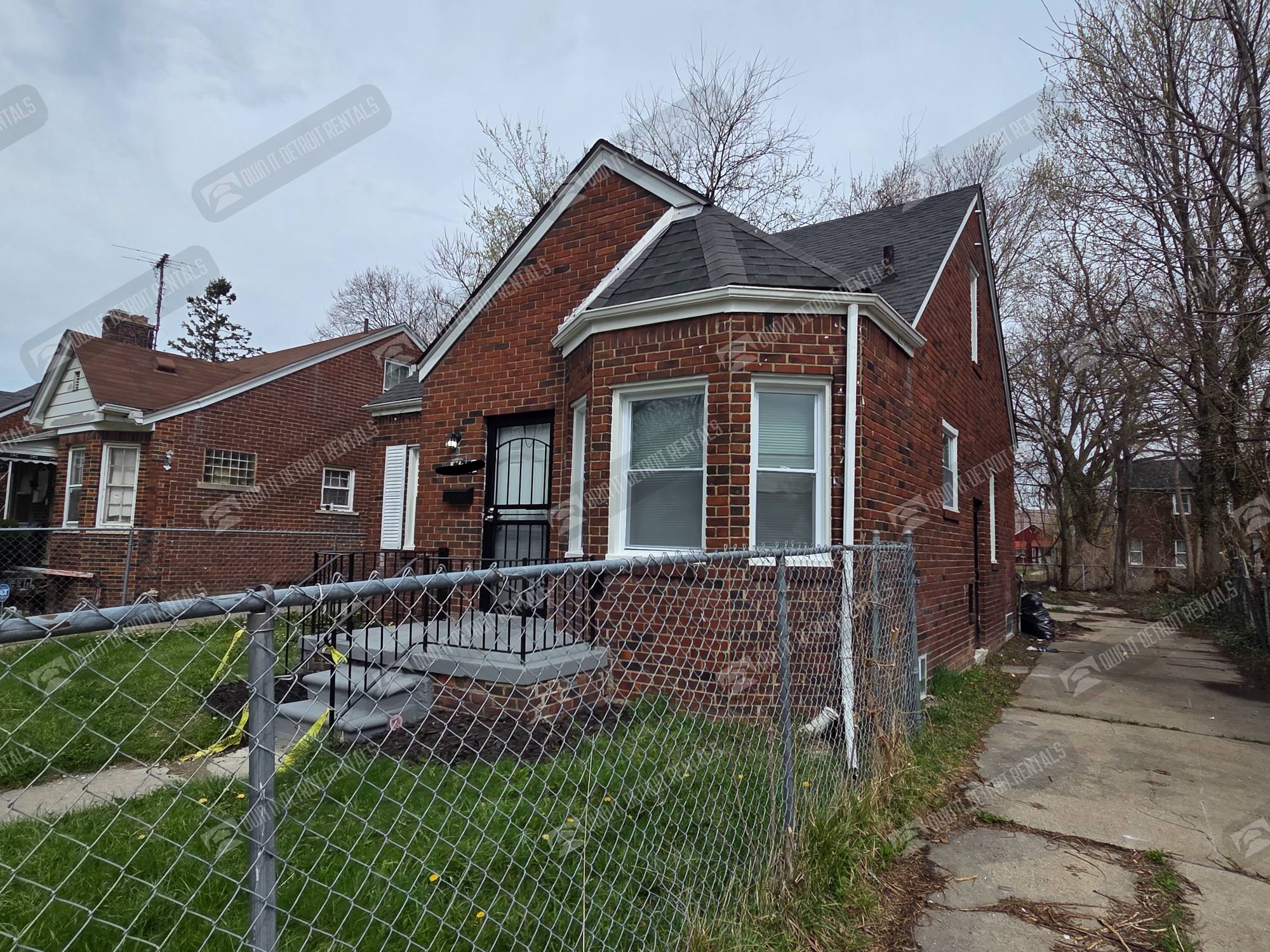 14757 Wilfred St – photo 2