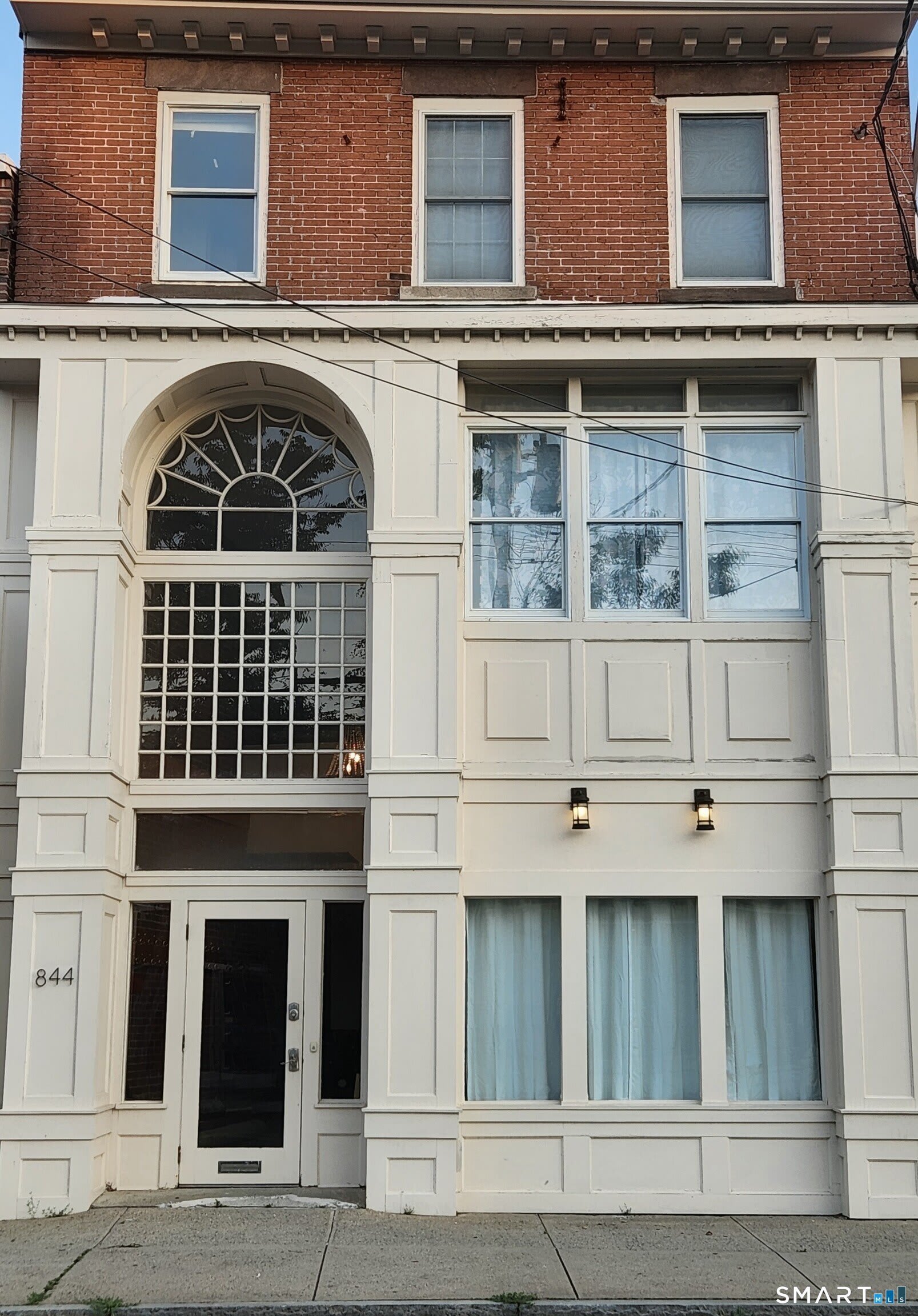844 Grand Avenue – photo 1