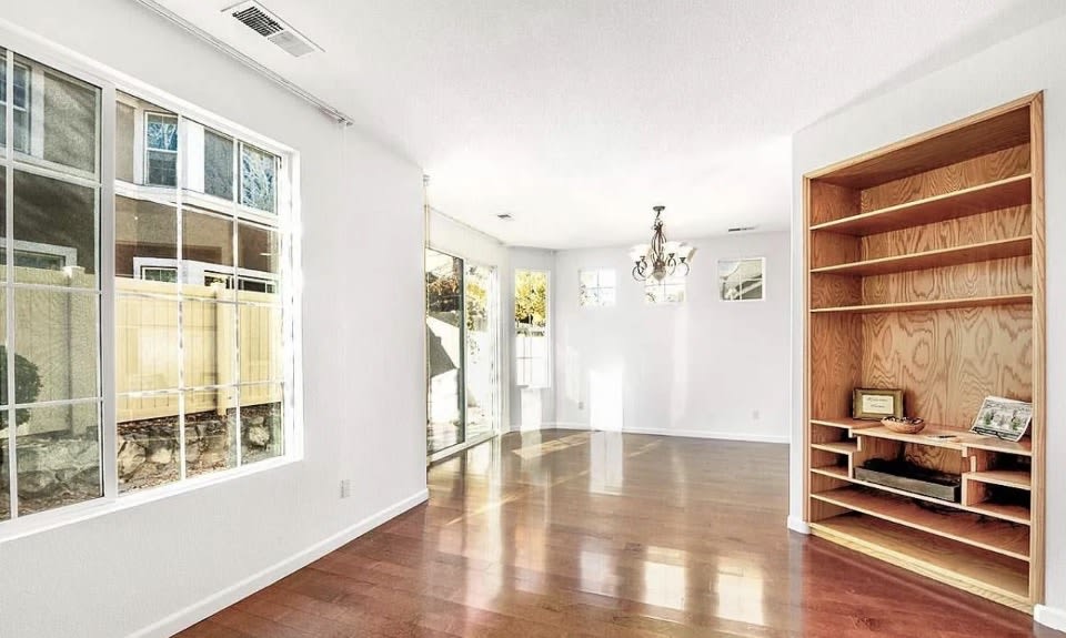 1832 Resistol Drive – photo 3