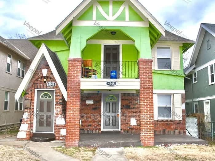 4245 The Paseo – photo 1