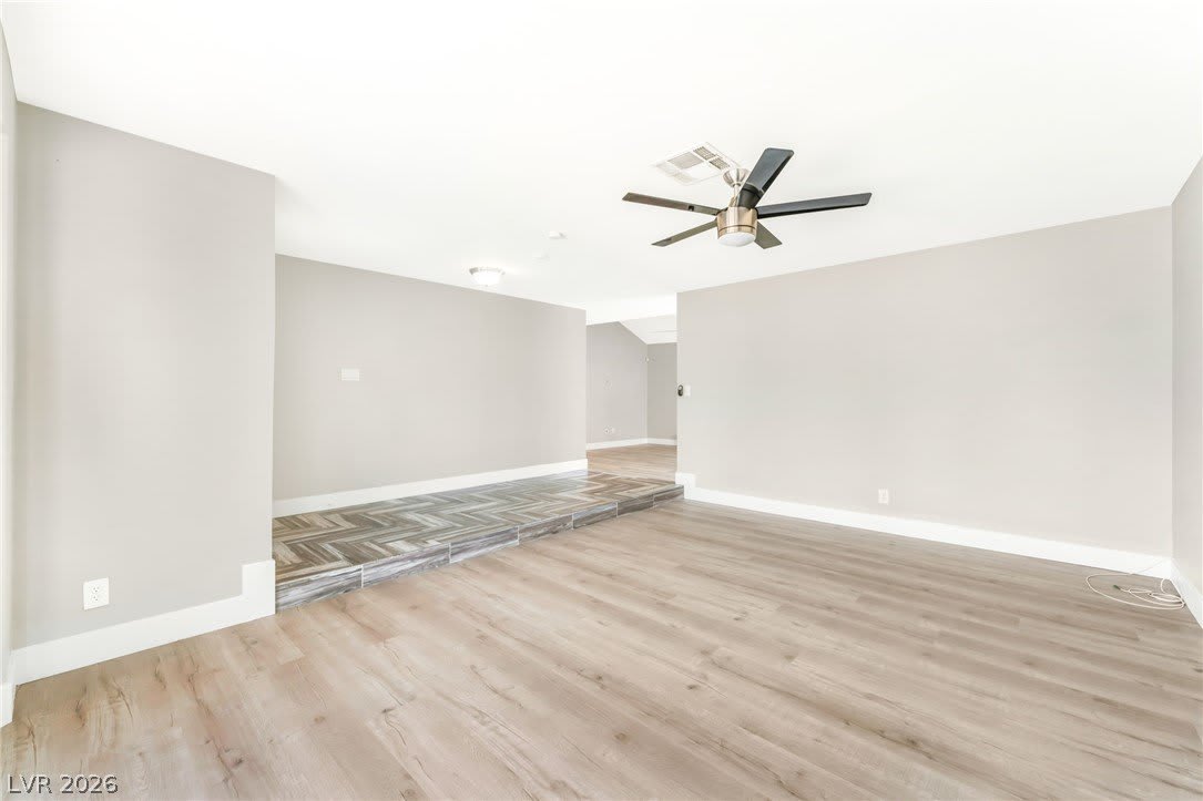 1713 BARNARD Drive – photo 4