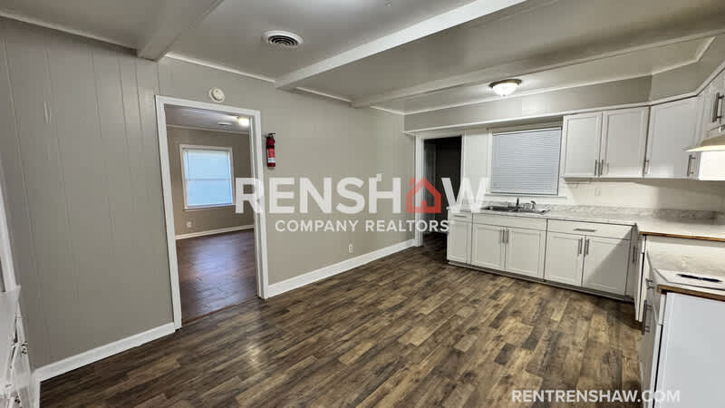 1330 Victor Dr – photo 4