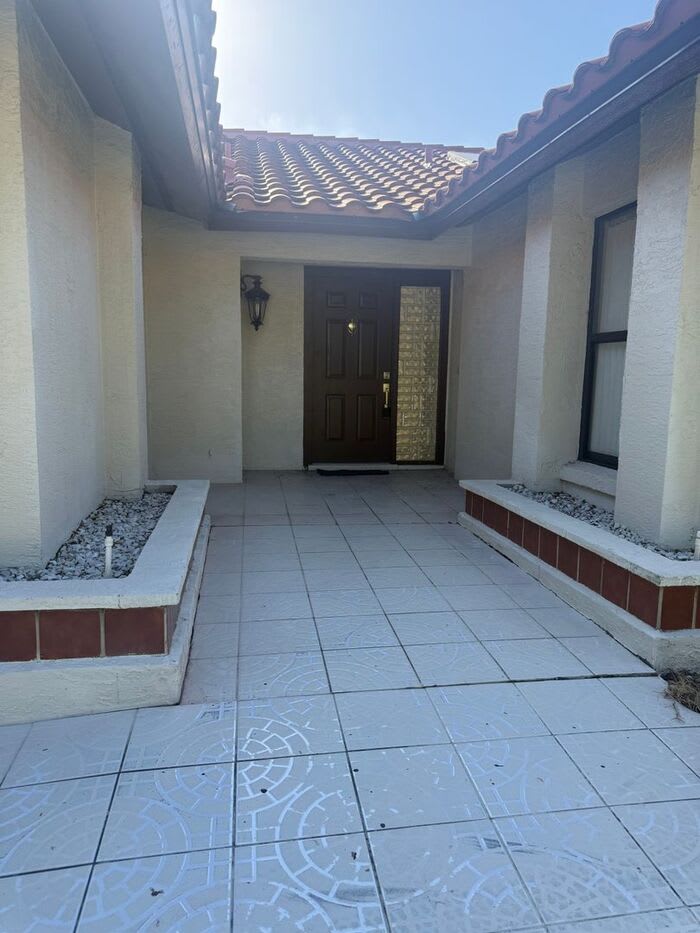 8102 Ibiza Court South – photo 3