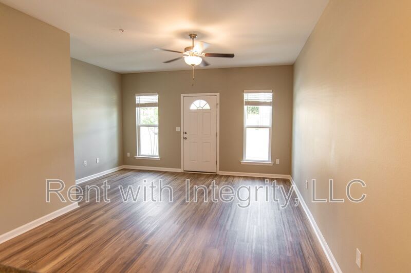 2200 Del Carmel Way – photo 5