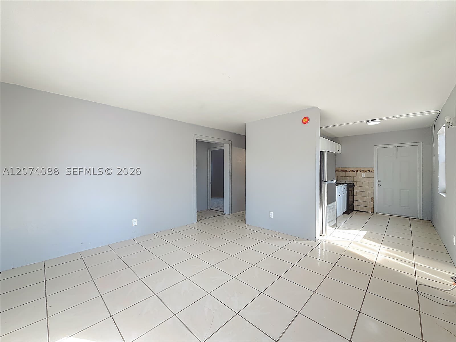 2408 NW 8th St – photo 2