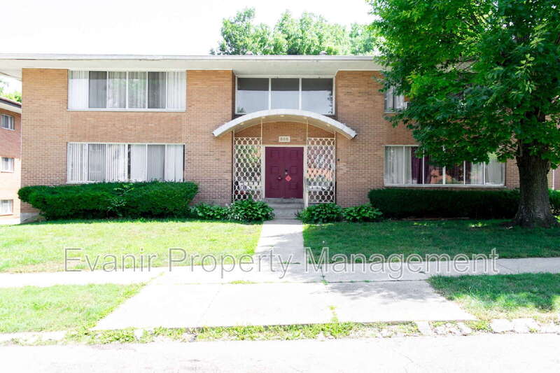528 Heather Dr. – photo 5