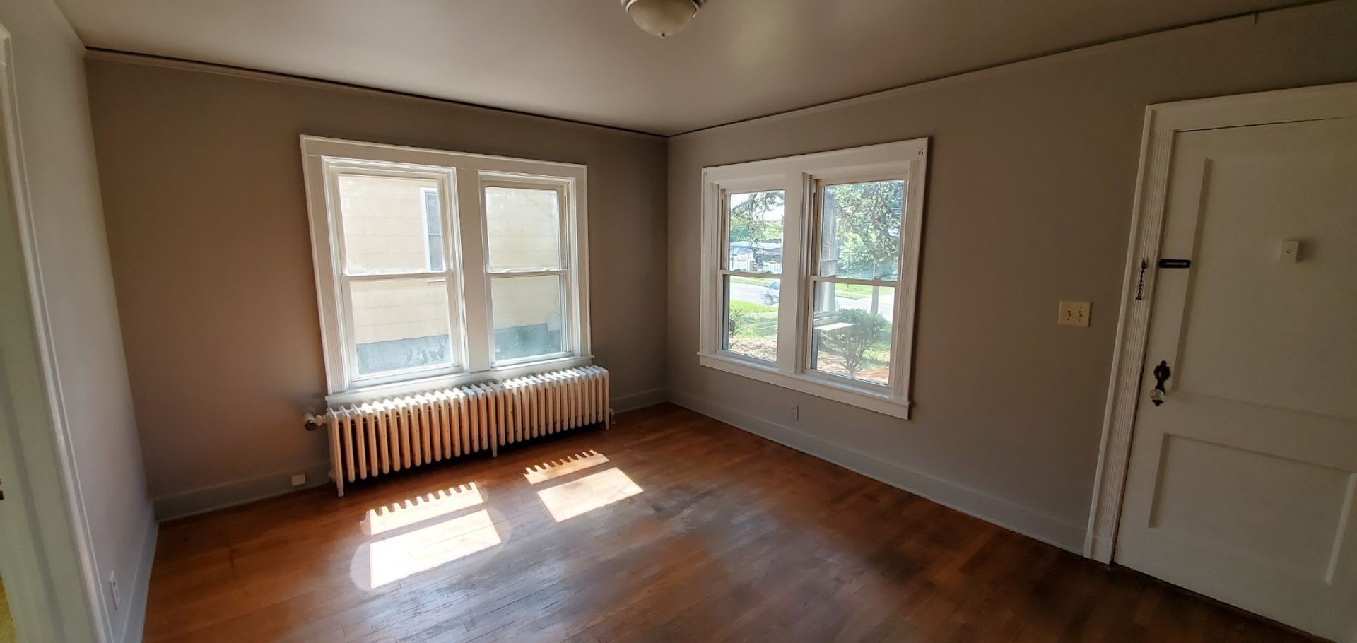 1 Bedroom 1 Bathroom Duplex – photo 3