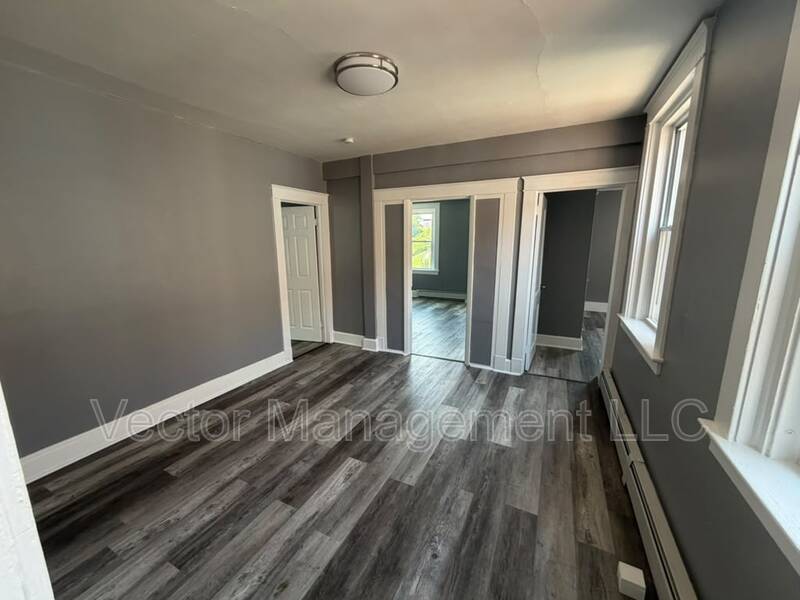 57 Whiting Street – photo 4